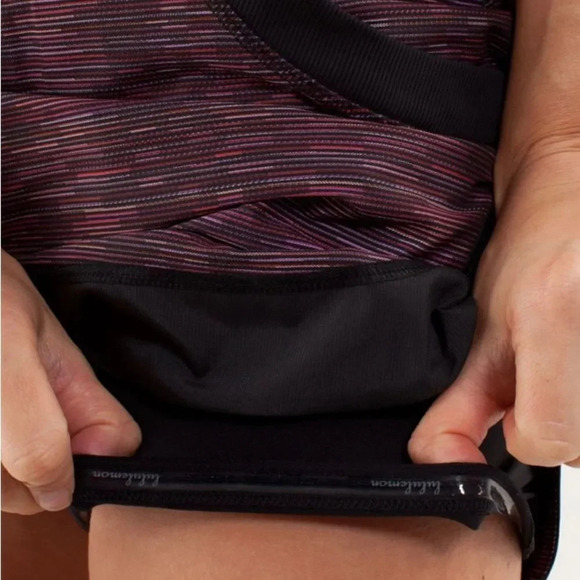 Lululemon Run: For All Skirt sz 4 
Wee Are From Space Black March Multi / Black - Picture 14 of 15